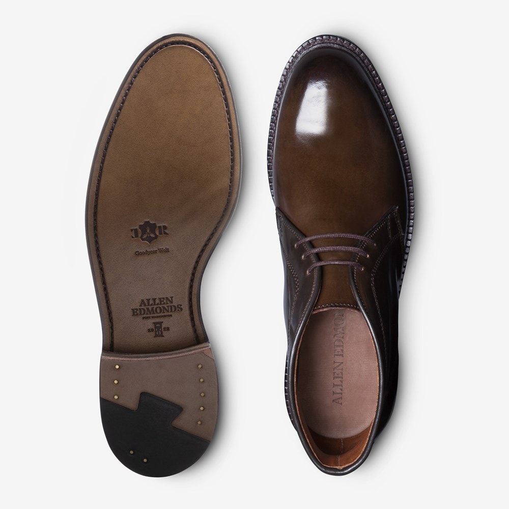 Men's Dundee Shell Cordovan Chukka Boot | ShoeBank