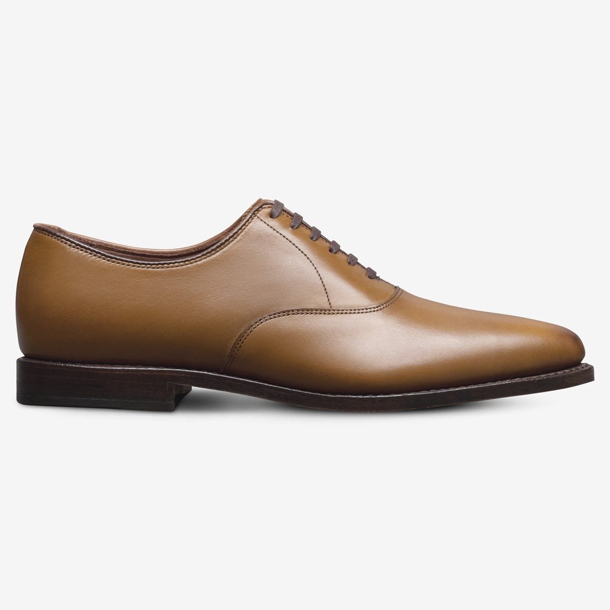 white christmas dresses Classic Patina Lace-Up Leather Oxford Shoes main image 0